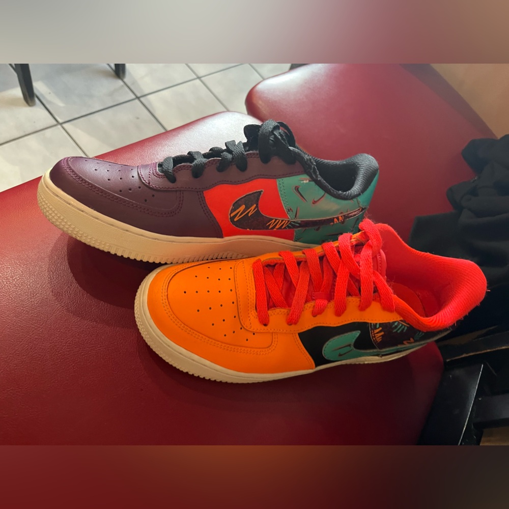 Nike “what the 90s”
6.5 youth